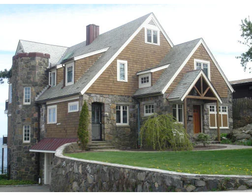 Photo of 10 Coolidge Road
