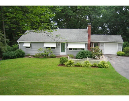Photo of 20 Brainard Rd