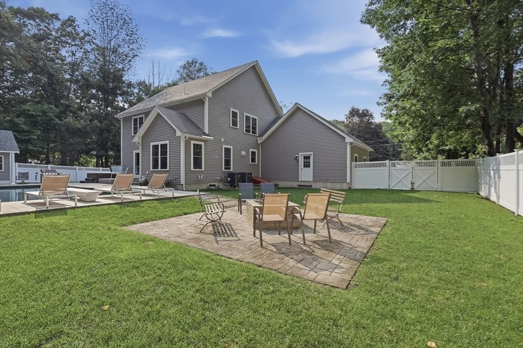 Photo of 21 Cranbrook Drive