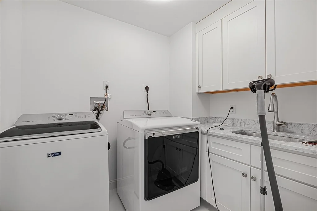 Photo of 7 Bemis Rd