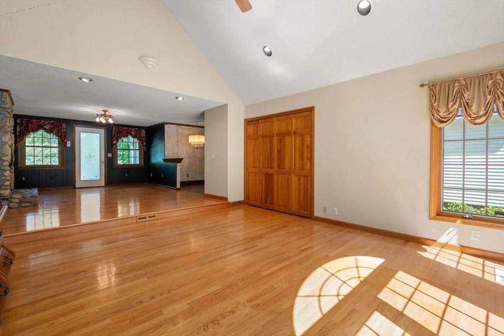 Photo of 2035 Parker St