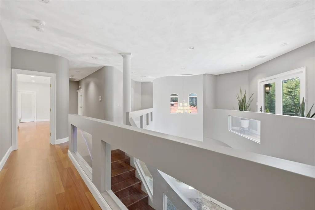 Photo of 8 Janice Ave