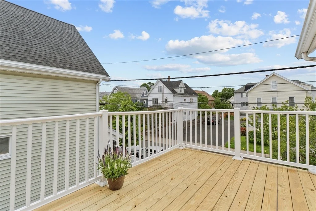 Photo of 155 Bradford St