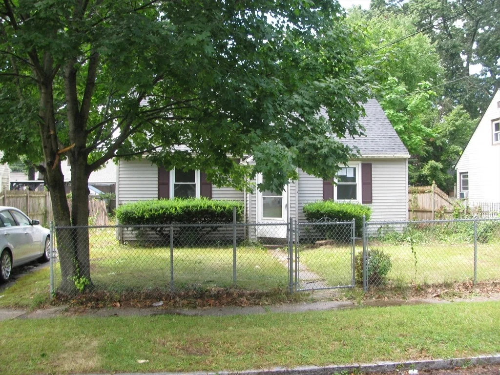 Photo of 86 Pheland St