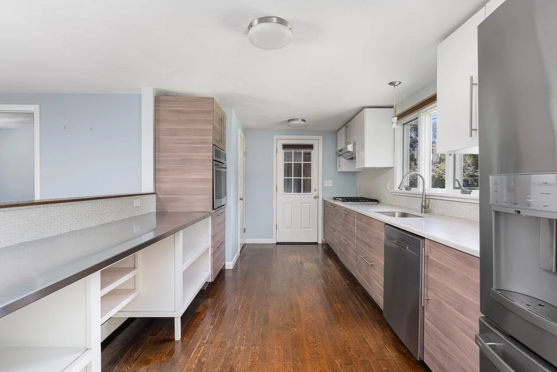 Photo of 255 251 John Dyer Road