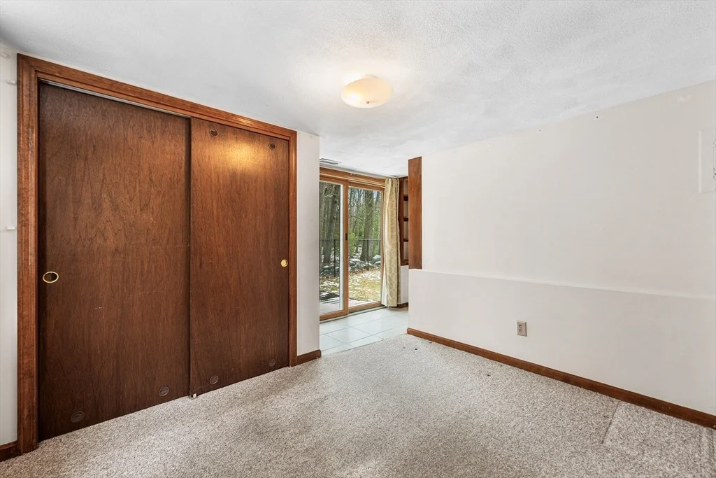 Photo of 90 Sunnyside Ave