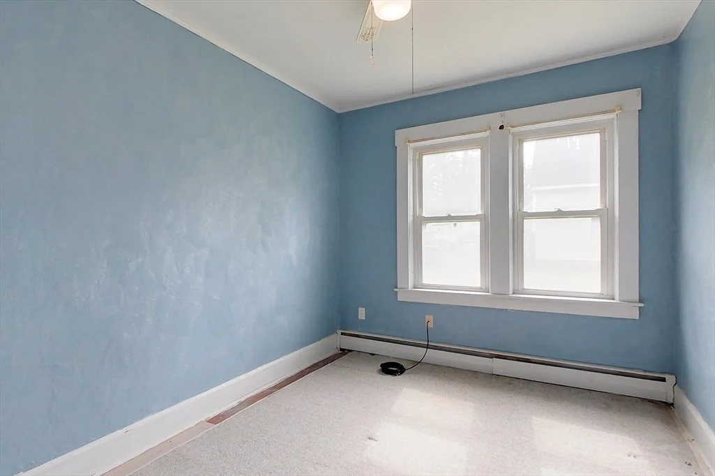 Photo of 321 Main St