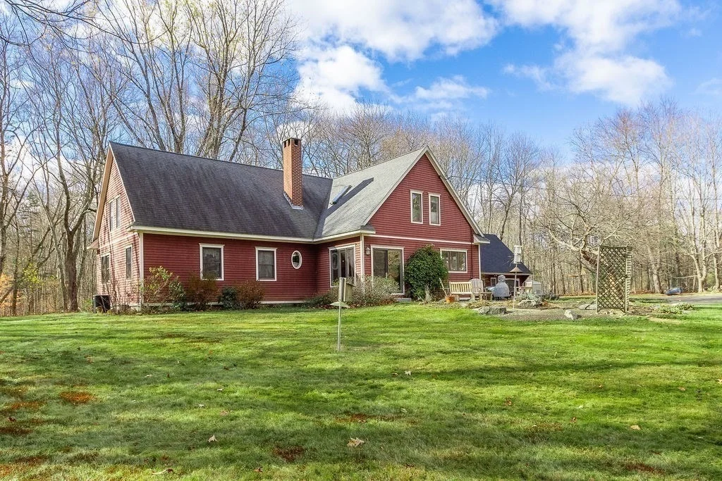 Photo of 169 Maple St