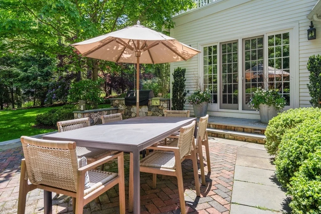Photo of 48 Scotch Pine Rd