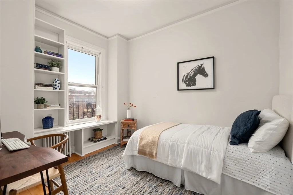 Photo of 22 Leamington Rd