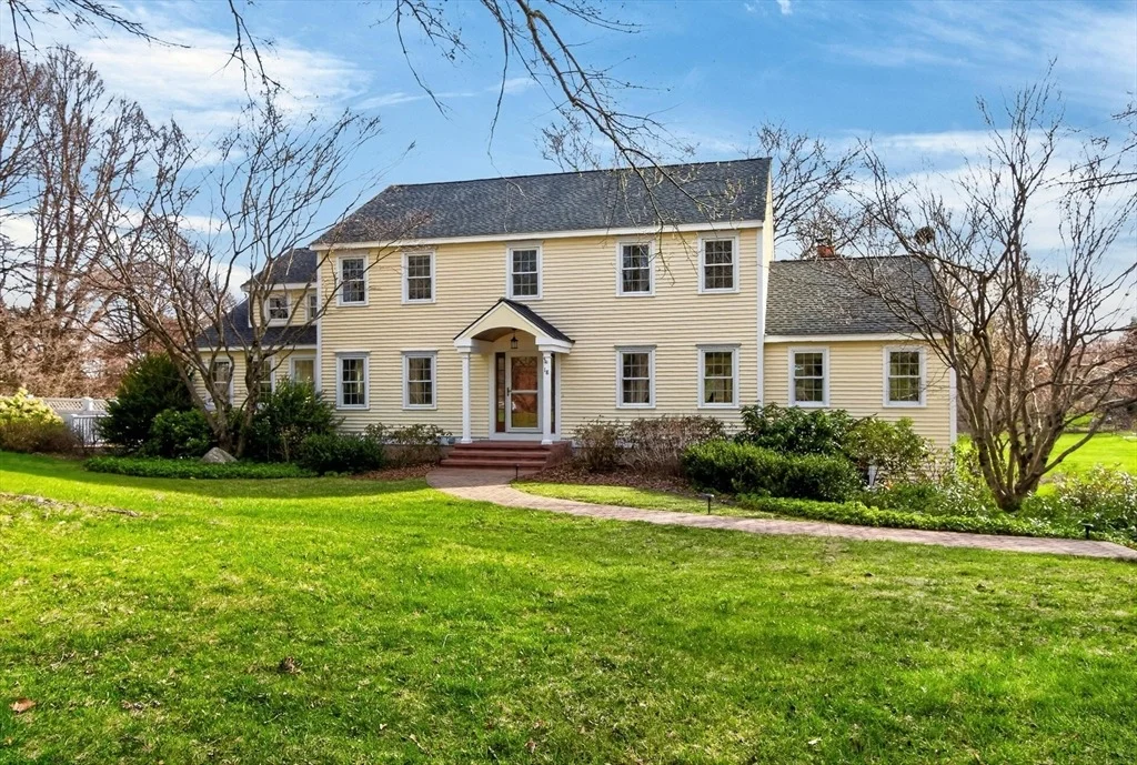 Photo of 18 Robert Rd