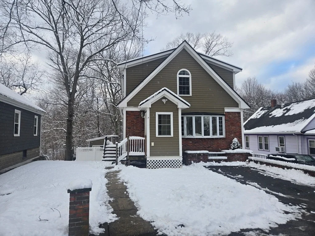 Photo of 7 Central St
