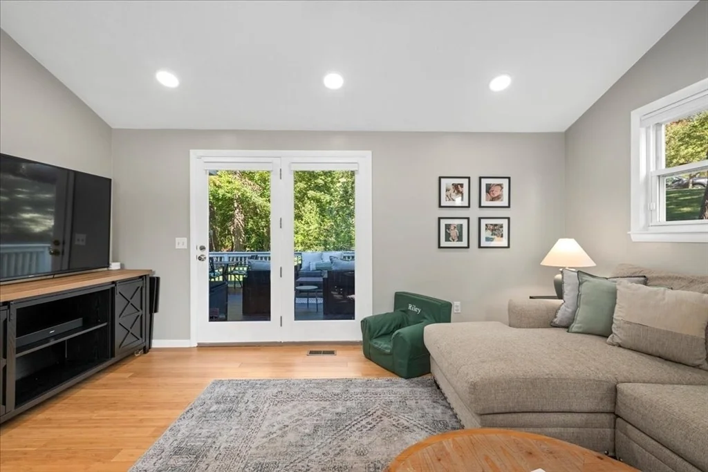 Photo of 32 Stratton Drive