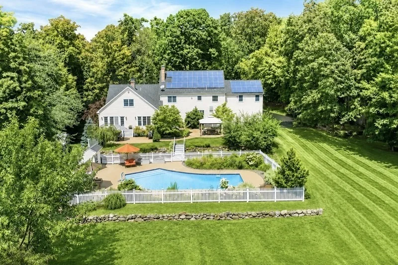 Photo of 139 Highland St