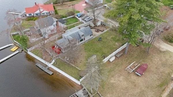 Photo of 111 & 112 Maple Way