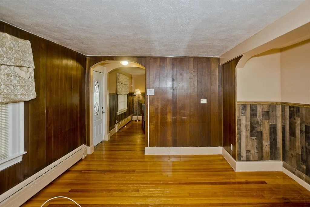 Photo of 86 Laurence