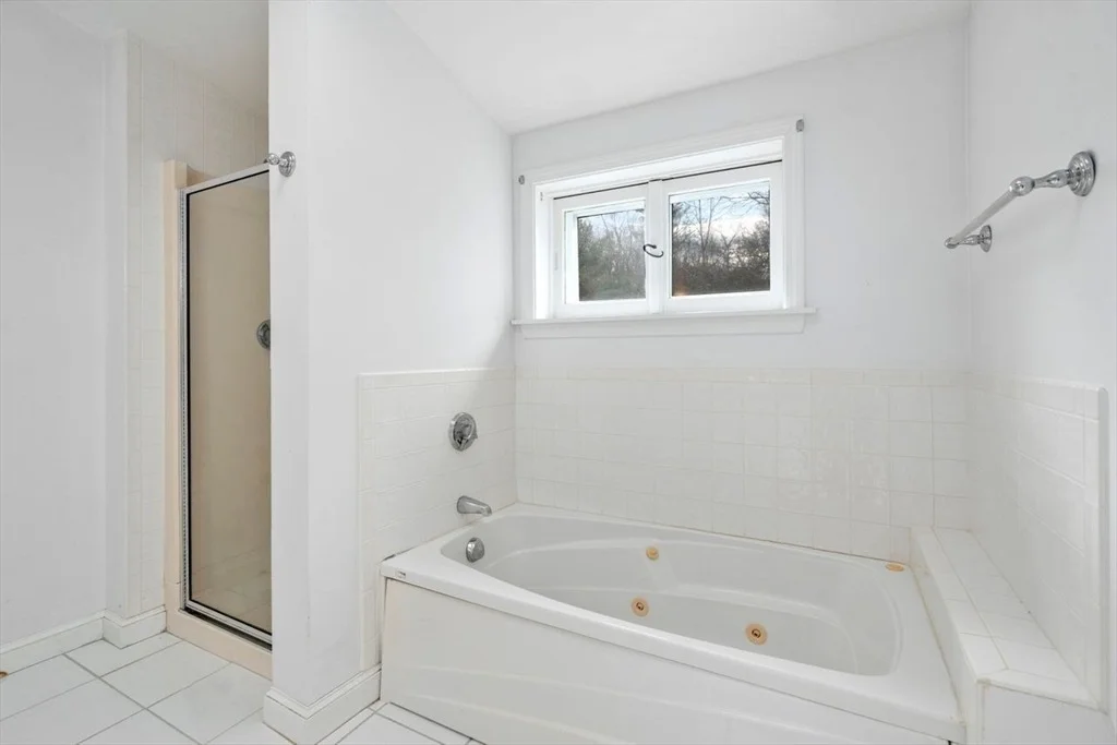Photo of 422 Liberty Square Rd