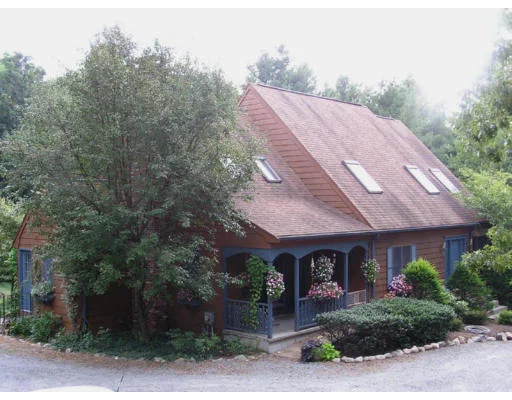 Photo of 53 Maple Street