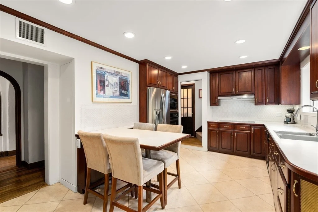 Photo of 8 Penniman Road