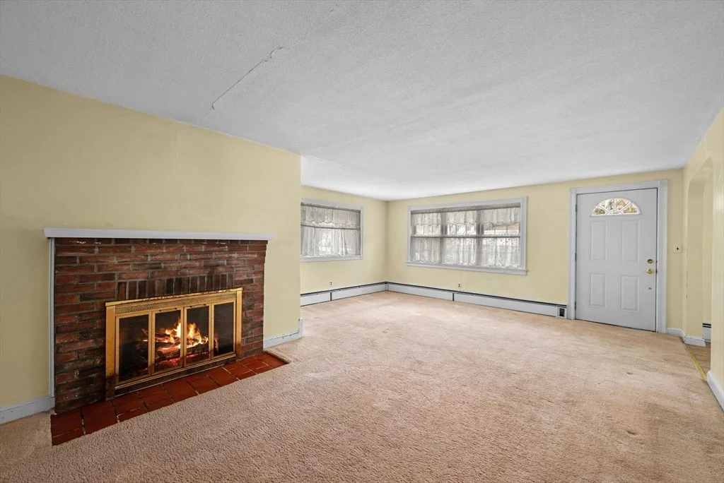 Photo of 2 Hillside Ave