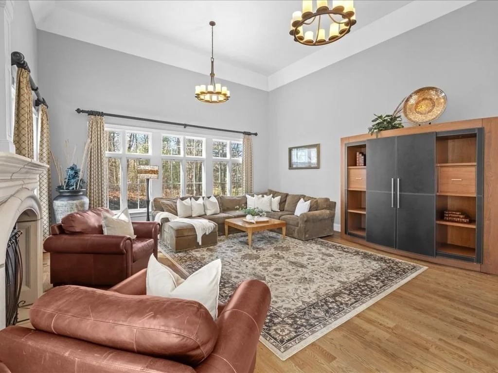 Photo of 2 Copperbeech Circle