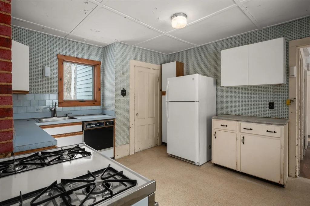 Photo of 235 Arlington St