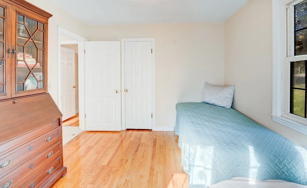 Photo of 75 Kings View Rd