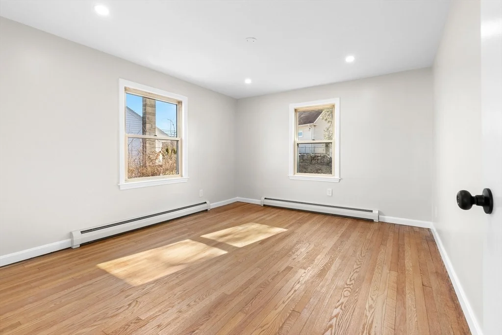 Photo of 2 Glen Forest Lane