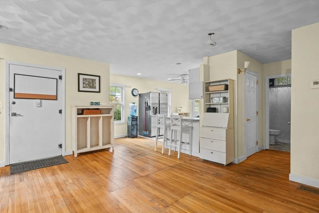 Photo of 18 Larch Rd