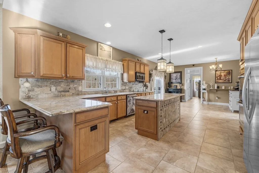Photo of 6 Meadowlark Drive
