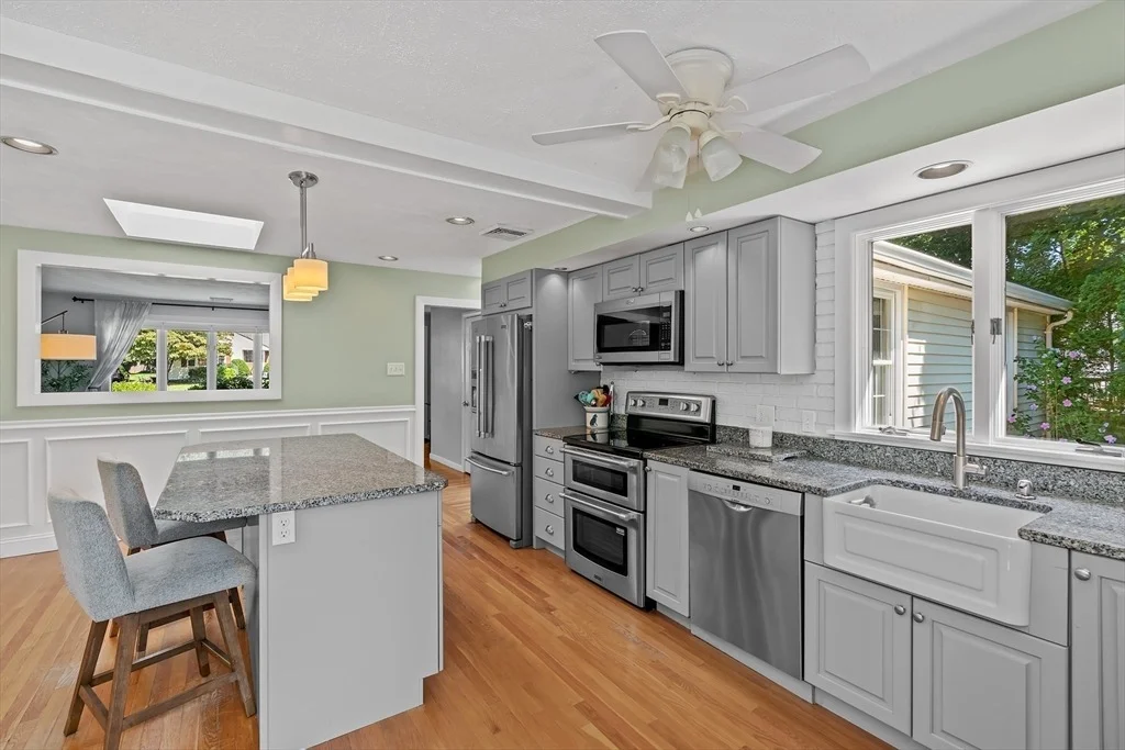 Photo of 14 Sunset Drive