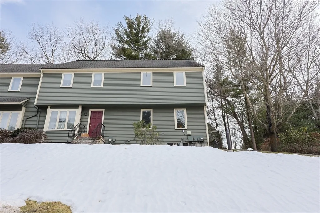 Photo of Unit 6 at 22 Deer Path
