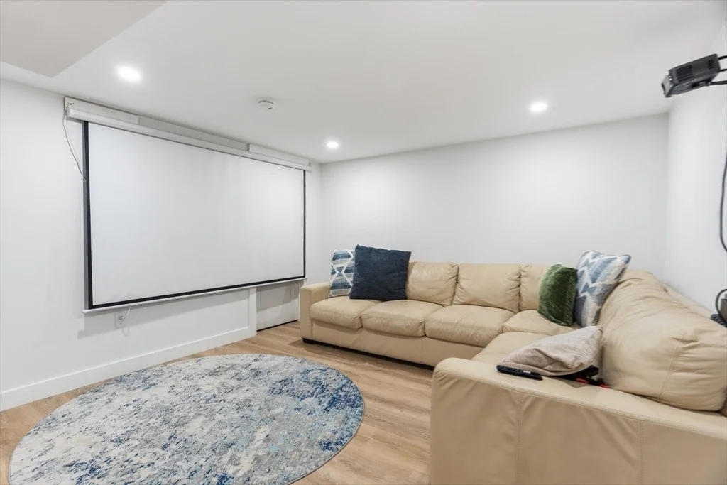 Photo of 7 Circle Drive