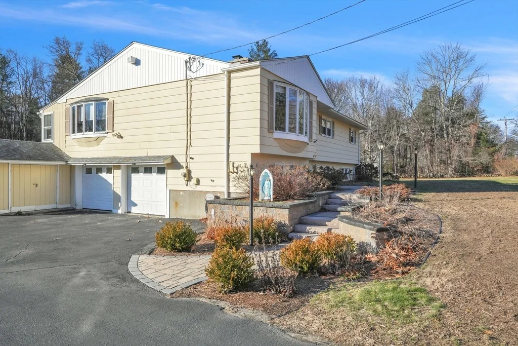 Photo of 292 Ware Rd