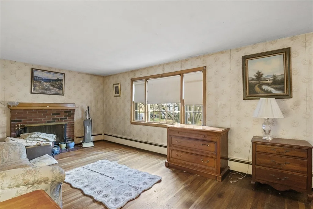 Photo of 15 Crescent Rd