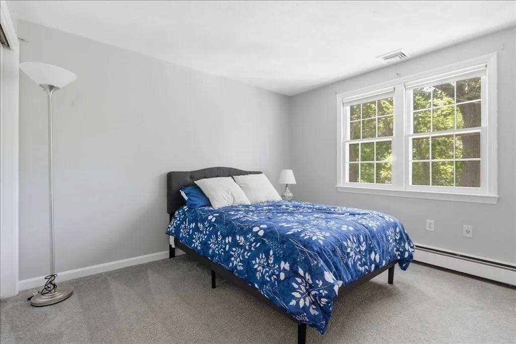 Photo of 27 Kennel Hill Dr