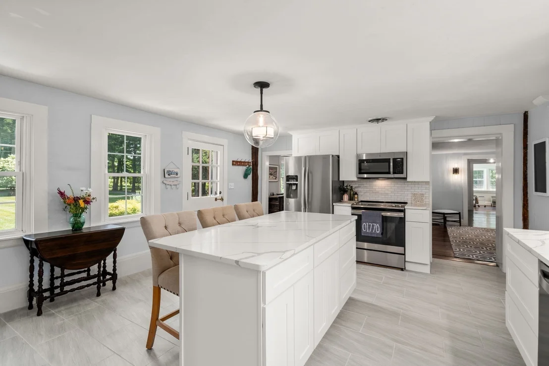 Photo of 320 Western Avenue