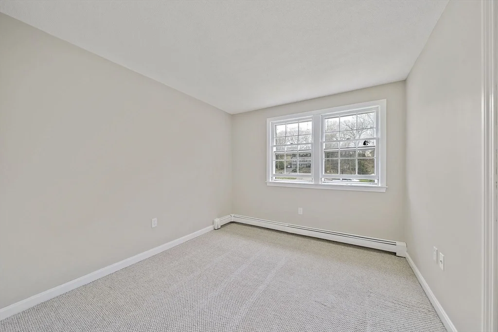 Photo of 84 Poulos Rd