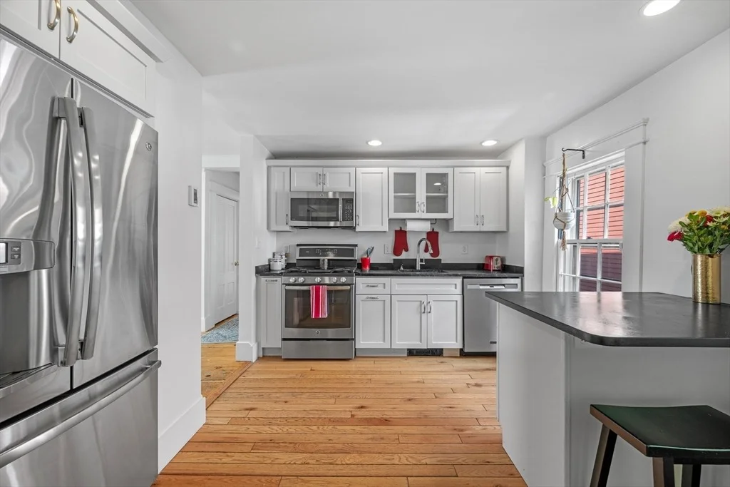 Photo of 15 River St