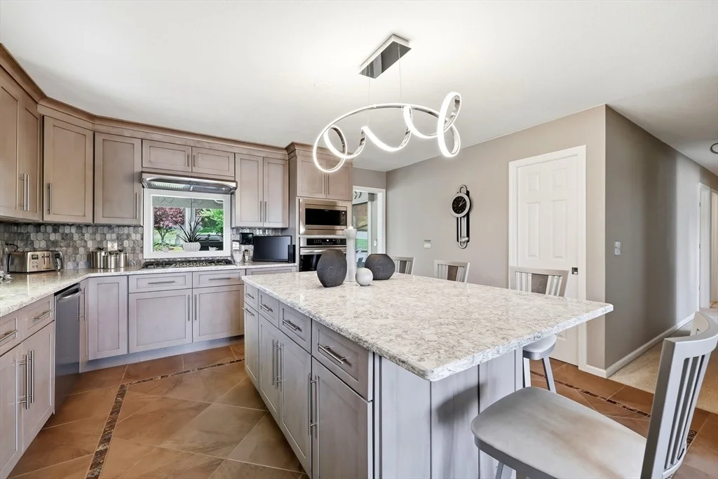 Photo of 57 Valley View Dr