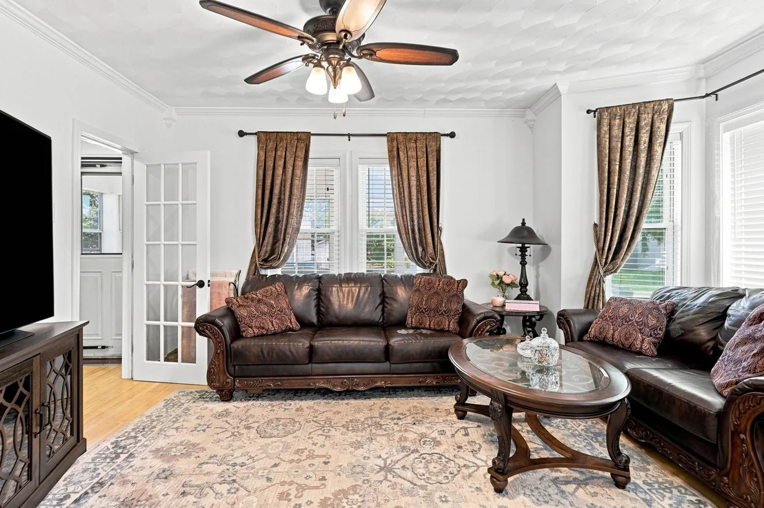 Photo of 27 Elm St