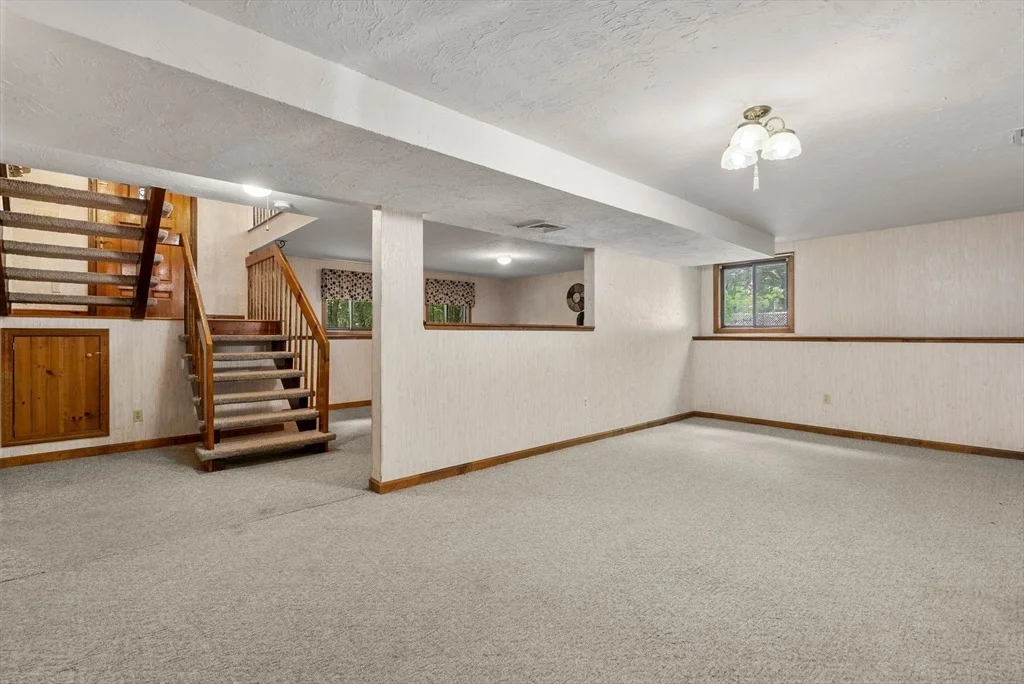 Photo of 6 Jerry Rd