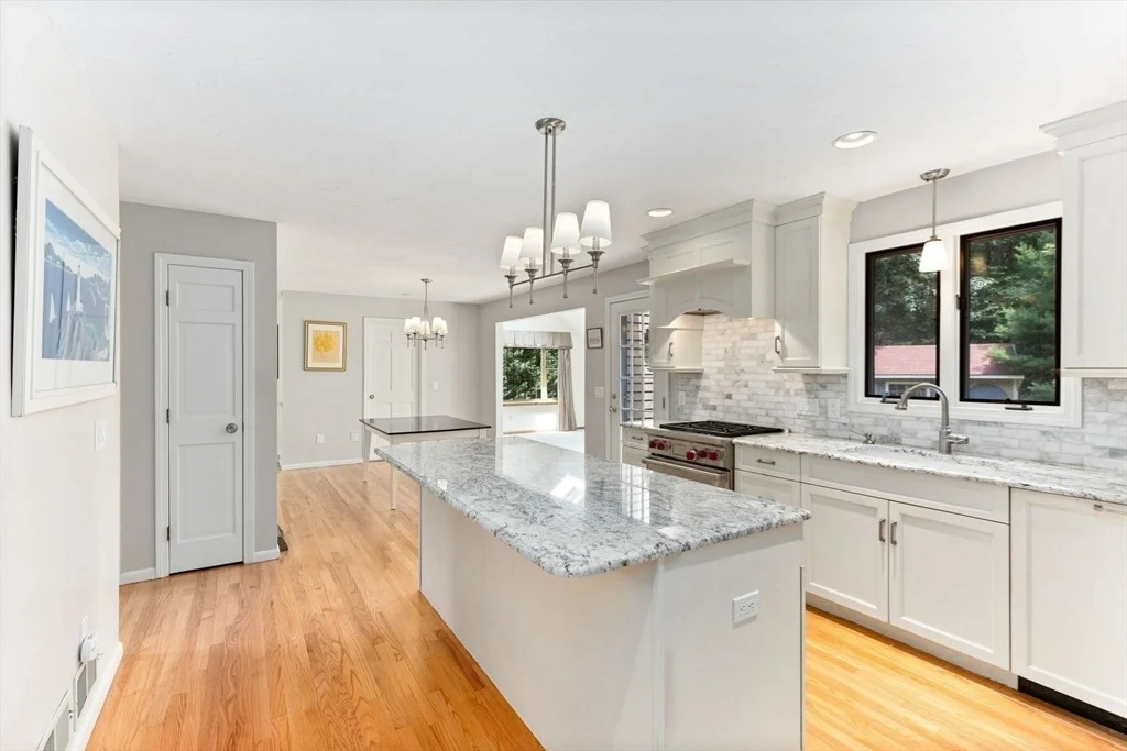 Photo of 15 Deerfield Dr