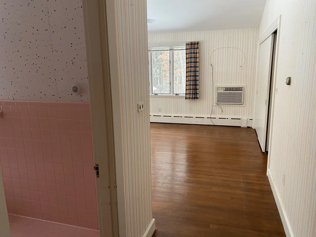 Photo of 19 Bartlett Ave.