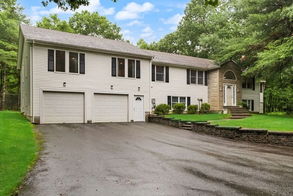 Photo of 1 Savel Ln