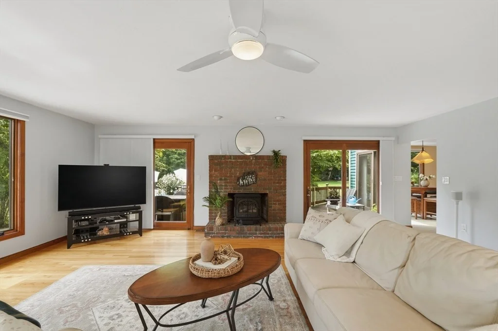 Photo of 7 Miramar Dr