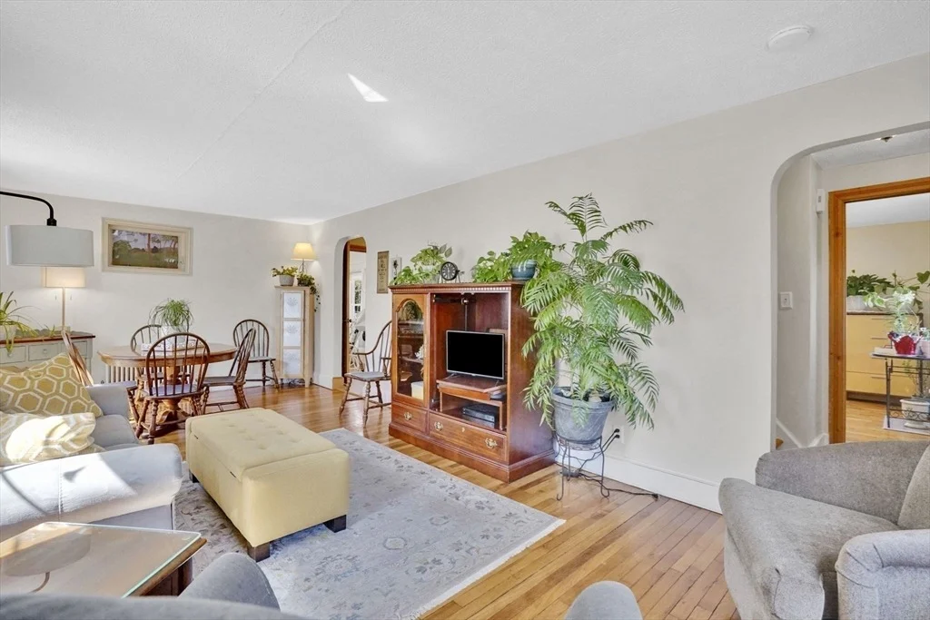 Photo of 101 Ray St
