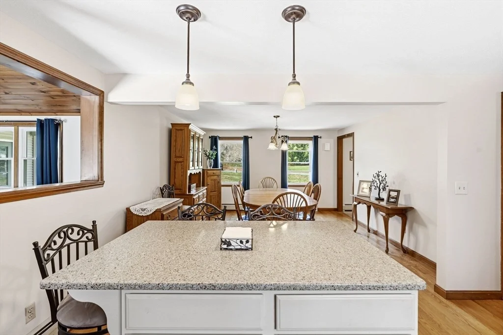 Photo of 8 Jeanne Circle