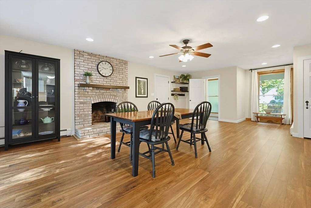Photo of 74 Spinning Wheel Dr