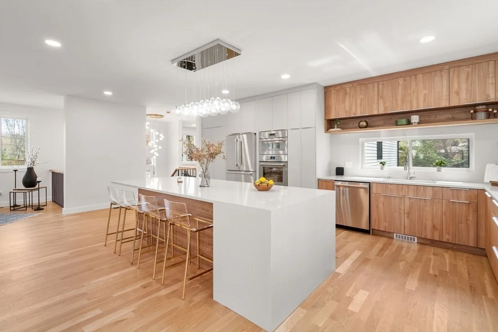 Photo of 100 Woodbine Circle